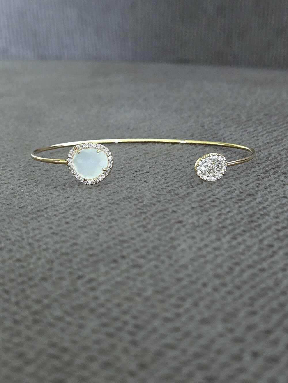 Dainty Open Ended Bracelet - NWOT